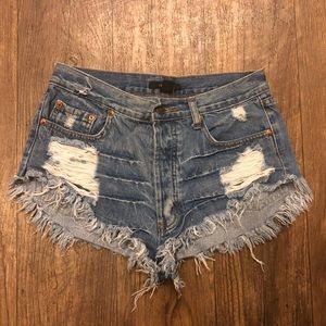 💙 High Rise Denim Shorts 💙